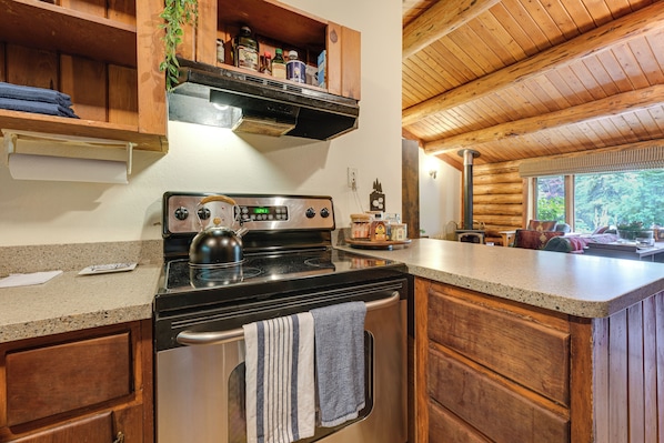 House (2 Bedrooms) | Interior