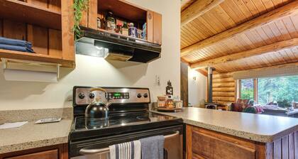 Hike, Fish & Explore Homer Spit: Forested Cabin!