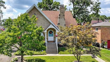 Maison (5 Bedrooms) | Façade de lâhĂ©bergement