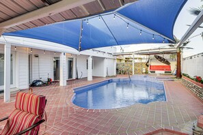 Apartment (3 Bedrooms) | Interior - 13 Mi to Downtown El Paso: Home w/ Game Room & Bar (El Paso)