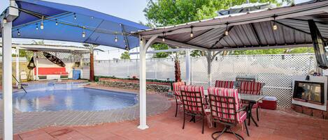 Apartemen (3 Bedrooms) | Bagian depan properti