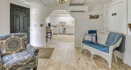 Explore Coastal Maine! Cozy Apt w/ Yard & Garden