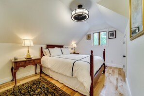 Interior - 13 Mi to Shenandoah NP: Serene Mtn-view Hideaway (Stanardsville)