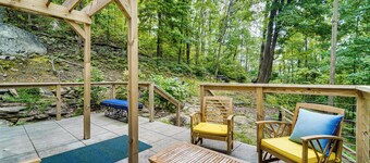 13 Mi to Shenandoah NP: Serene Mtn-view Hideaway