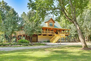 House (4 Bedrooms) | Front of property