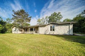 Front of property - Home < 1 Mi to Lake Erie & Shades Beach Park! (Harborcreek)