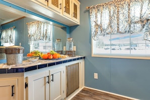 House (3 Bedrooms) | Interior - Resort Dock & Boat Ramp: Home w/ Wolf Bay Access (Elberta)
