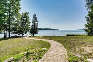 House (6 Bedrooms) | Interior