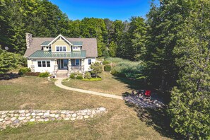 Interior - Hamlin Lake Retreat: Spacious Stay for Groups! (Free Soil)