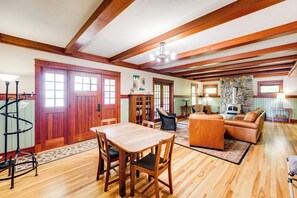 House (6 Bedrooms) | Interior - Hamlin Lake Retreat: Spacious Stay for Groups! (Free Soil)