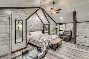 House (1 Bedroom) | Interior