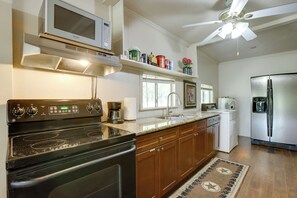 Cottage (2 Bedrooms) | Interior - Bike & Hike On-site: Inviting Cleveland Retreat! (Cleveland)