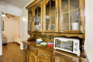 Cottage (2 Bedrooms) | Interior