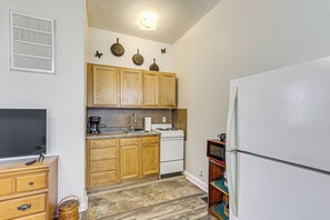 Apartment (1 Bedroom) | Interior