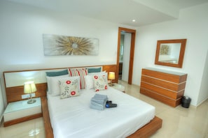 3 habitaciones, tabla de planchar con plancha y wifi gratis 