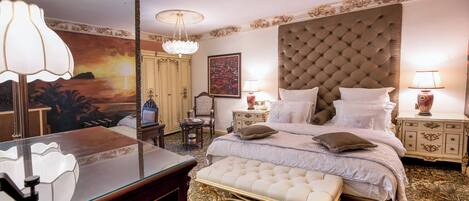 Habitación estándar | Caja fuerte, escritorio, espacio para trabajar con un portátil