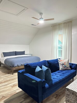 1 chambre, fer et planche à repasser, accès au Wi-Fi (inclus)