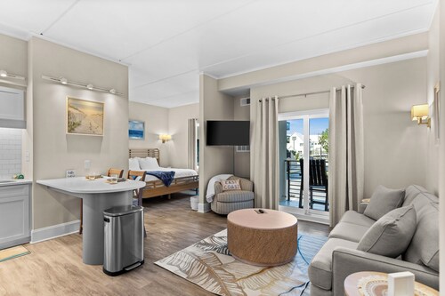 Sea Gem - Getaway in the Heart of Morehead City!