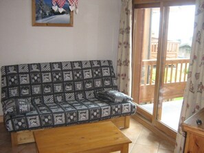 TV, DVD player, stereo