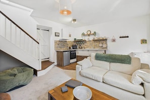 TV, fireplace, offices - Host & Stay | Brackenrigg Cottage (Rothbury)