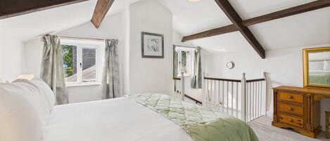 1 chambre, fer et planche Ă repasser, draps fournis