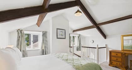 Host & Stay | Brackenrigg Cottage