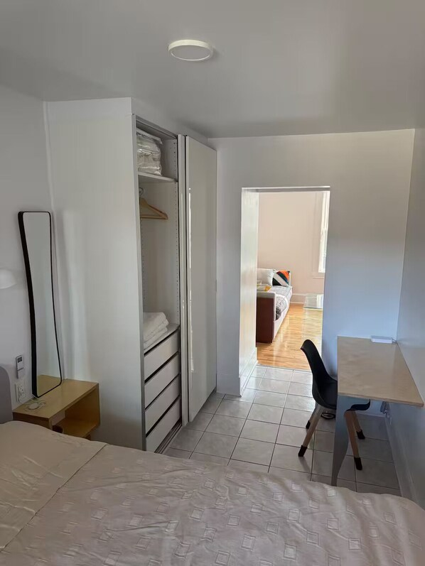 1 bedroom, iron/ironing board, Internet, bed sheets