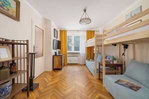 Téléviseur, bureau