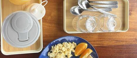 Breakfast meal
