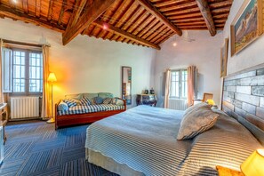 1 غرفة نوم وواي فاي وملاءات أسرّة