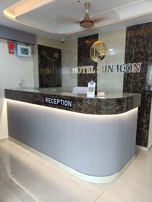 Reception - Hotel Sun Icon (Ahmedabad)