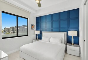 3 bedrooms, iron/ironing board, WiFi, bed sheets