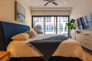 2 chambres, fer et planche à repasser, Wi-Fi gratuit, draps fournis