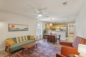 House, 3 Bedrooms | Living area | Smart TV, streaming services