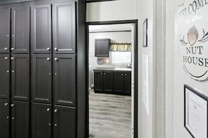 House, 3 Bedrooms | Interior - Tranquil Country Retreat Surrounded By Nature 3 Bedroom Home (Calhoun)