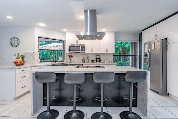 Cuisine privée | Réfrigérateur, four, cafetière/bouilloire, grille-pain