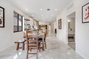 House, 3 Bedrooms | Dining - Fox Sonata Downtown Pool House 3 Bedroom Home (Fort Lauderdale)