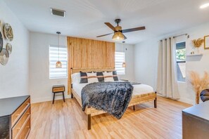 House, 4 Bedrooms | 4 bedrooms, laptop workspace, iron/ironing board, free WiFi - Fox Garden Luxury Boho Near Downtown & Beach 4 Bedroom Home (Fort Lauderdale)