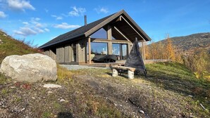 Loft, 5 Bedrooms, Balcony, Lake View | Exterior - Spacious Lodge With Sauna, ski Centre (Krodsherad)