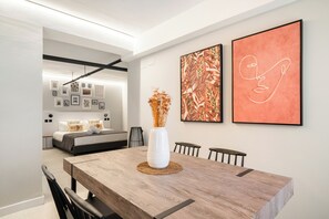 Apartment, 1 Bedroom, Ground Floor | Living area