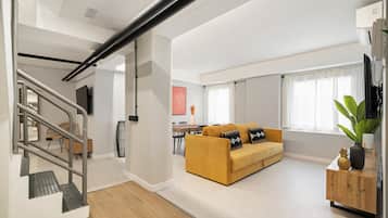 Apartment, 1 Bedroom, Ground Floor | Living area