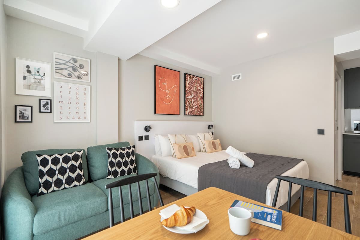 Studio, 1 Katil Kelamin (Double), Ground Floor | Seterika/papan seterika, Wi-fi percuma
