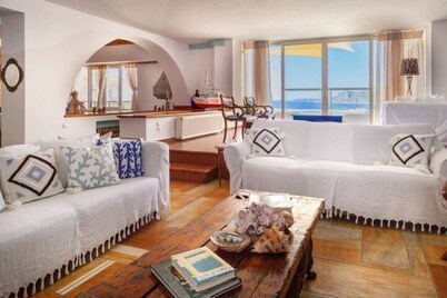 Luxurious 6-bedroom villa with large sea-view balconies, near Monemvasia & Mani