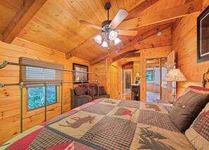 2 室のベッドルーム、アイロン / アイロン台、WiFi (無料)、ベッドシーツ