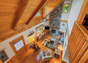 スマートテレビ、暖炉