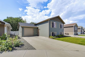 Exterior - Walk to Downtown: Family-Friendly Cody Home! (Cody)