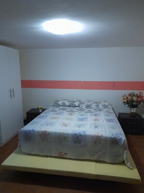 1 Schlafzimmer, kostenloses WLAN, Bettwäsche