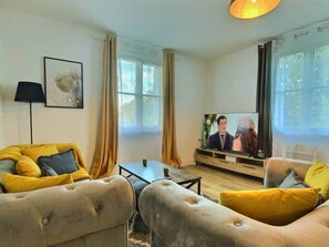 TV