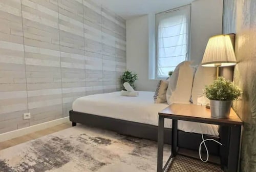 Haven of peace in the center of Angers - 3bed, terrace