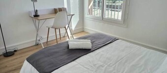 Le Georges:Vaste 3Ch, free park, Tram, 3km circuit